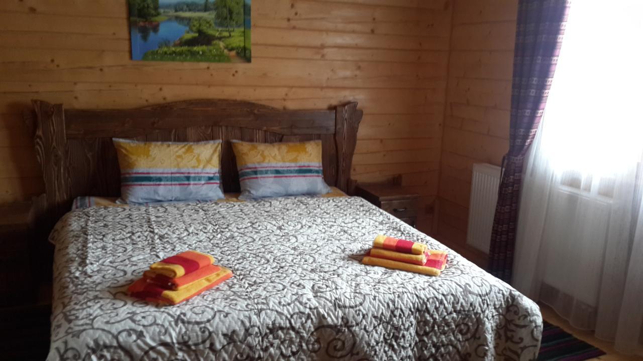 Hotel Dayarta à Skhidnytsia Extérieur photo