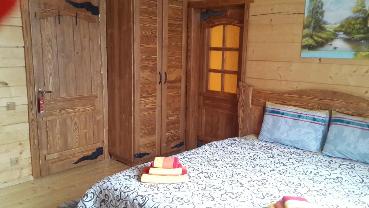 Hotel Dayarta à Skhidnytsia Extérieur photo