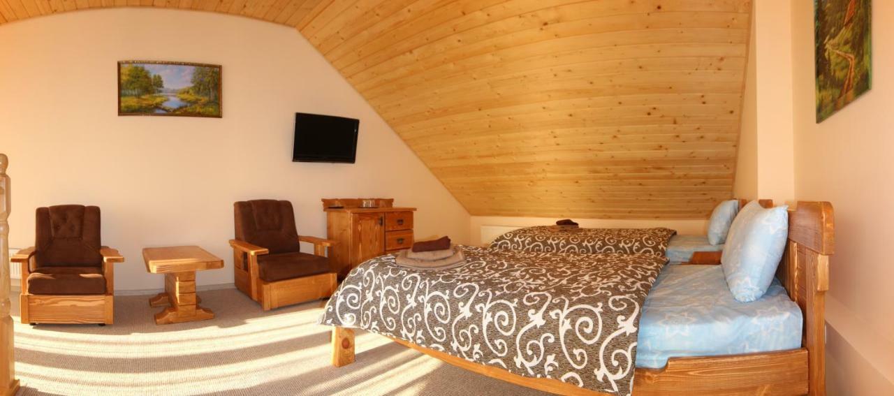 Hotel Dayarta à Skhidnytsia Extérieur photo