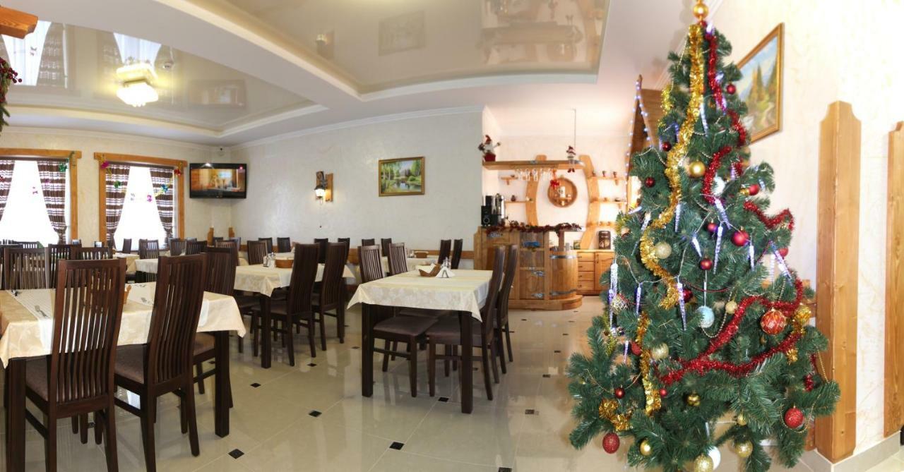 Hotel Dayarta à Skhidnytsia Extérieur photo
